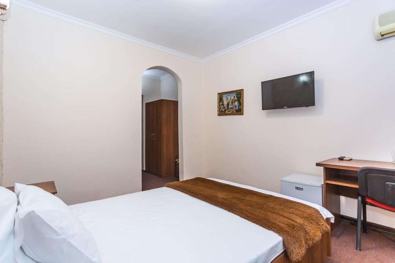 Asson Hotel Termez Extérieur photo