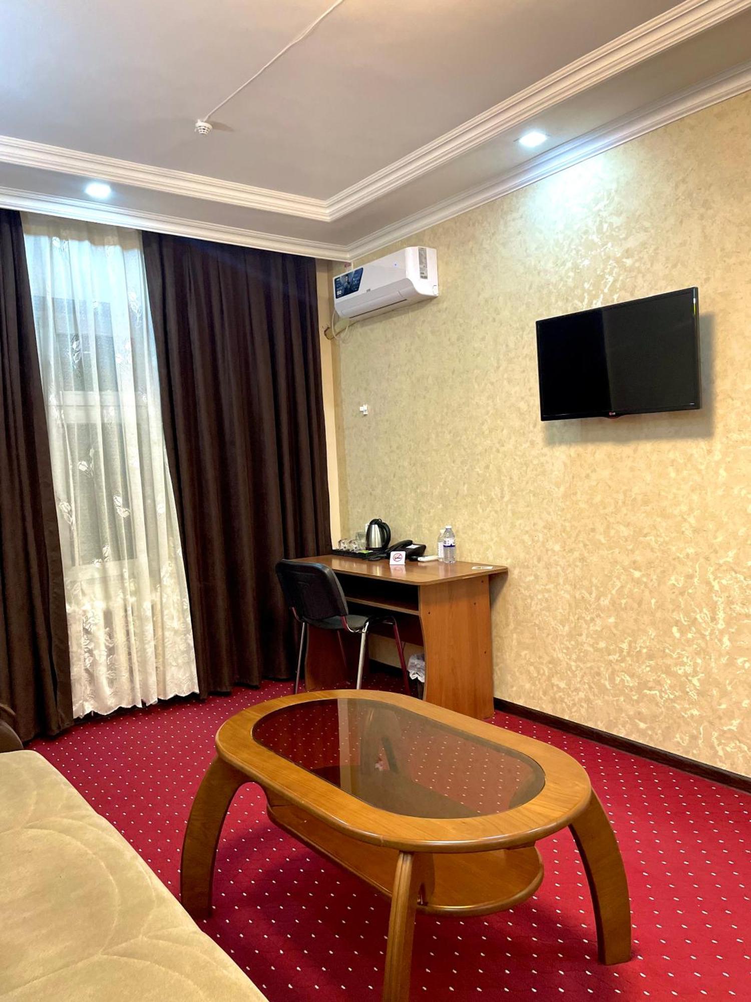 Asson Hotel Termez Extérieur photo