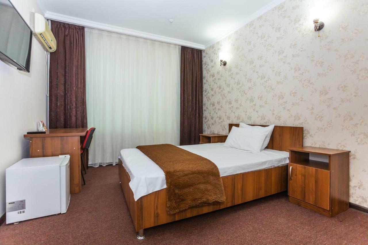 Asson Hotel Termez Extérieur photo